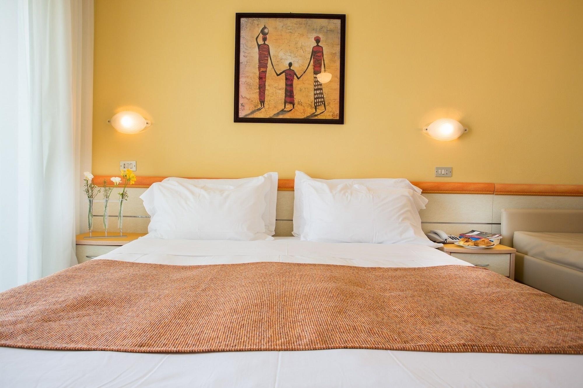 Hotel Solemare Milano Marittima Bagian luar foto